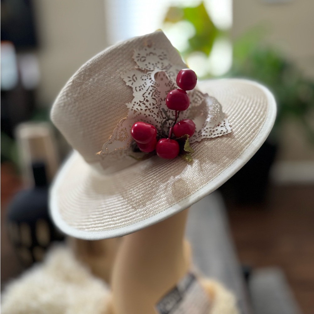 EUC Louise Green cream fedora cherry straw hat - Picture 5 of 16